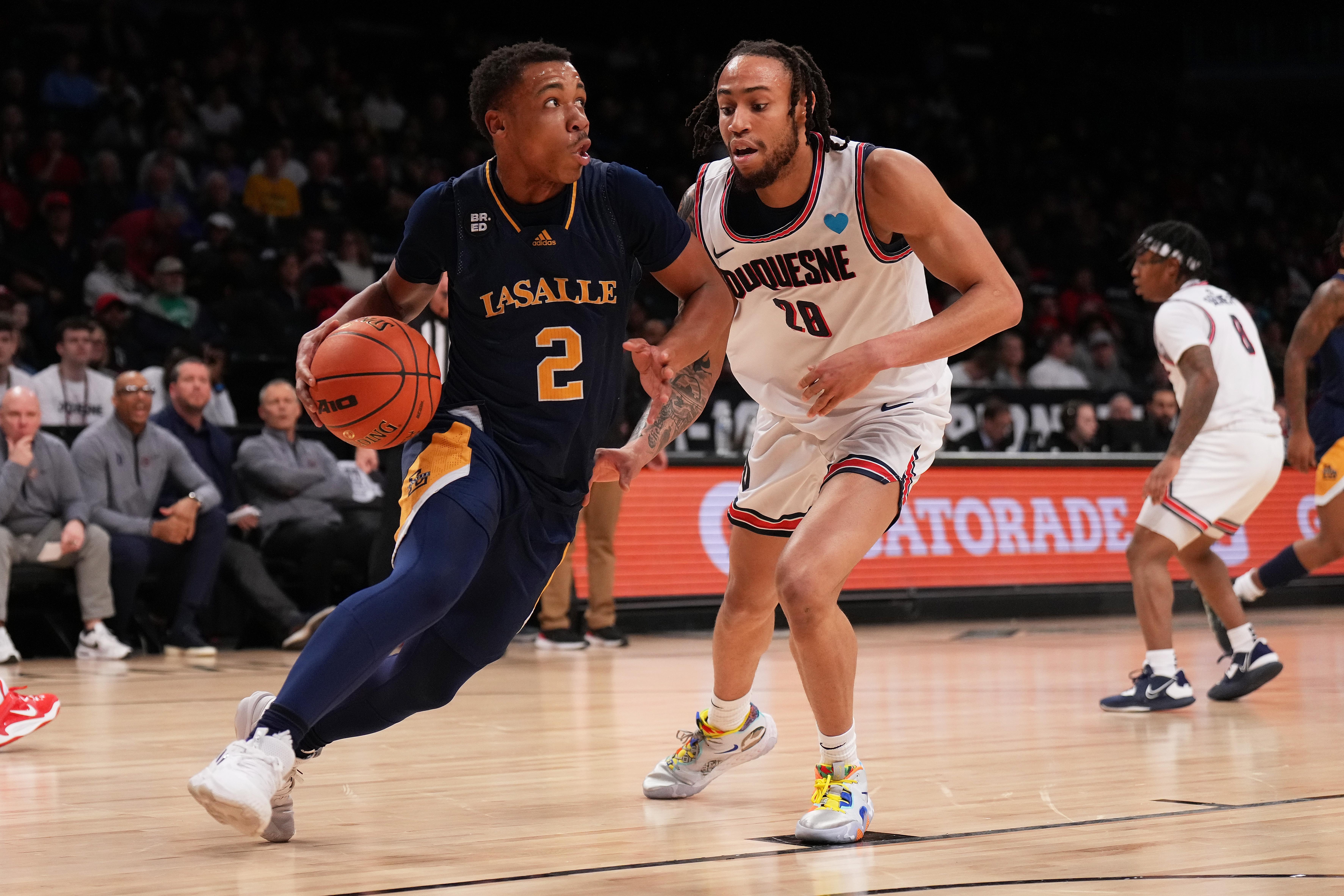 La Salle Explorers v Duquesne Dukes