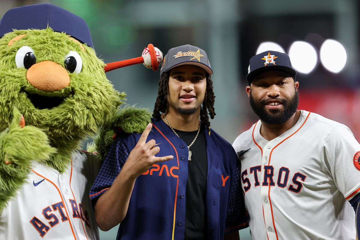 Atlanta Braves v Houston Astros